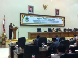  Bupati Inhil Sampaikan Jawaban Atas Pemandangan Umum Fraksi DPRD